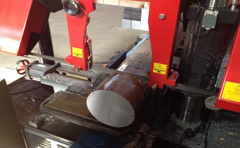 平桂卧式带锯床加工时出现明显振荡如何排查？